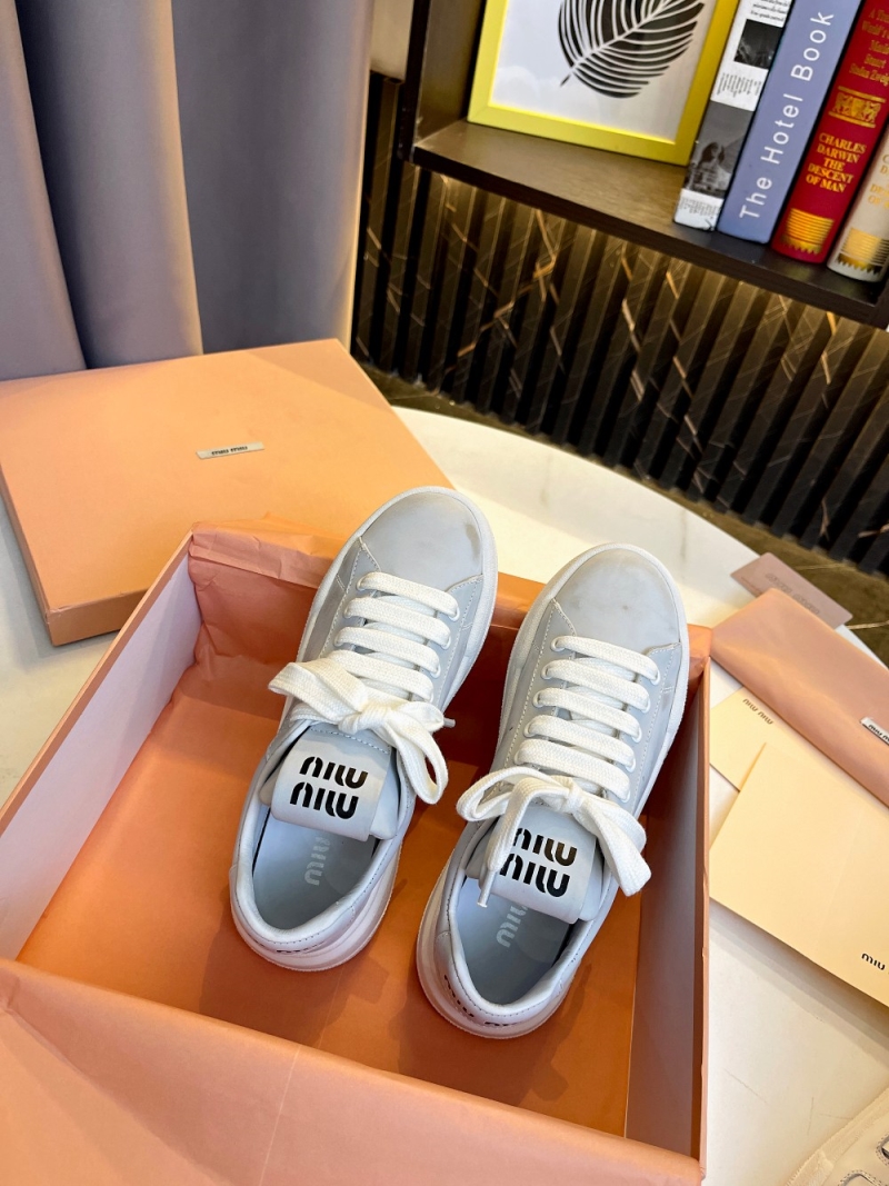 Miu Miu Casual Shoes